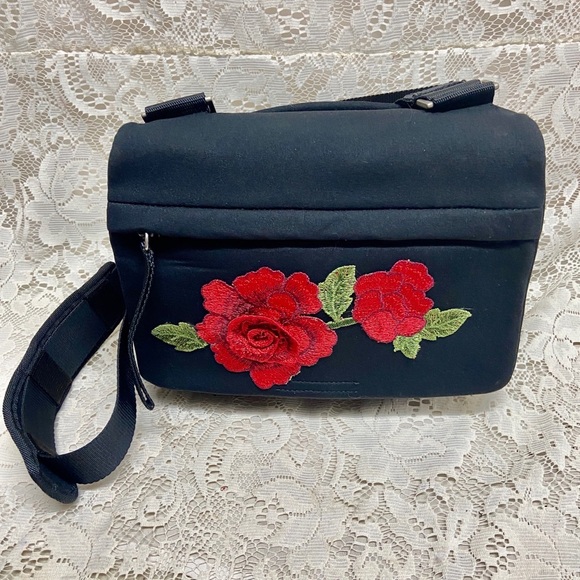 Prada Black Nylon Sports Hand Bag 10in x 8in x 5in - Picture 2 of 16